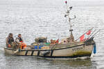 Fischereiboot SCHLU 7 am 11.12.2021 auf der Trave bei Lübeck