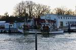 Fischkutter CHARLOTTE (SO7) im Hafen von Niendorf/Ostsee am 02.12.2011