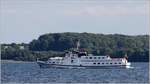 Die 1972 gebaute FEODORA II (IMO 7229186) ist am 05.07.2017 in der Flensburger Förde unterwegs. Sie ist 37,44 m lang, 6,80 m breit und bietet 209 Passagieren Platz. Heimathafen ist Langballigau. Frühere Namen: FRIEDRICHSORT, SVEN JOHANNSEN.