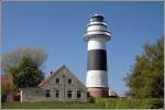 Der Leuchtturm Blk am Ausgang der Kieler Frde ist 25 m hoch und seit 1865 in Betrieb. In ihm sind ein Leit- und Quermarkenfeuer installiert. 08.05.2008