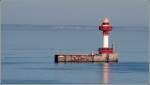 Der Leuchtturm Kiel am Ausgang der Kieler Frder ist seit 1967 in Betrieb. Er ist 33,5 m hoch. Neben einem Leit- und Quermarkenfeuer beherbergt er als Audio-Signal ein Horn. Aufnahmedatum: 11.05.2008