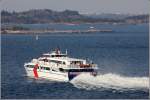 Die 2000 gebaute KAROLIN (IMO 9124433) der Lindaliini (Tallinn, Estland) macht sich am 19.05.2013 von Helsinki auf den Weg nach Tallinn. Sie ist 45 m lang, 12 m breit und kann max. 354 Passagiere mit max. 40 kn Geschwindigkeit befrdern. Dafr entwickeln 4 Motoren 7.840 kw.