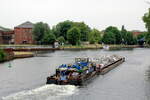Schubboot  ARGO  (05608850 , 23,65 x 8,20m) schob am 29.06.2021 den Leichter A3 (04031850 , 65 x 9,50m) Höhe der Spreemündung auf der  HAVEL  zu Tal.