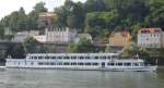 Fahrgastschiff Johanna aus sterreich hier auf der Donau bei Passau am 06.07.15. Heimathafen Linz, Lnge: 65,95m, Breite: 8,94m, zugelassen fr 600 Passagiere.