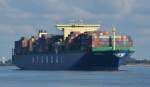 Hyundai Victory Containerschiff Baujahr: 2014, TEU: 13154, Lnge: 366.00m
Breite: 48.20m Tiefgang: 15.50m IMO: 9637258. In Wedel am 23.09.15 auslaufend  von Hamburg beobachtet.
