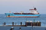 MAERSK EDWARD , Tanker , IMO 9274654 , Baujahr 2005 , 186 x 31 m , Cuxhaven , 14.03.2020