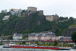 Das Tankmotorschiff  Bauke  auf dem Rhein vor der Festung Ehrenbreitstein (September 2013)