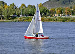Segelboot 122 855D (GER 1323)- Rhein Remagen - 13.10.2019