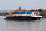 Frachtschiff  NEW JERSEY  mit Containern beladen Rhein aufwärts bei Stolzenfels/Koblenz 14.3.2024
