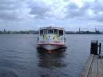 Das Schiff Saselbek auf der Alster. Bild vom 04.06.2006