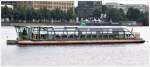 Die  Alstersonne , der zweitgrte Solarkatamaran der Welt, auf der Binnenalster in Hamburg, am 25.07.2007