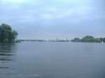 Der Blick ber die Alster von einem Fleetschiff aus. Bild vom 08.09.2006