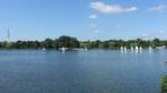 Hamburg am 23.7.2019: Segelschule auf der Außenalster /