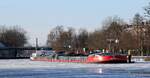Der  Koppelverband  mit GSL K�LN 2  (ENI 02338756 , 86 x 9,60 m)  &  SGMS K�ln 1 (ENI 02338757 , 86 x 9,60 m)  lag am 11.01.2026 auf Grund der Eislage im Oberwasser der Schleuse Brandenburg / HAVEL /