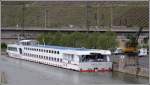 Die VIKING SKY (04802070), Heimathafen Oberwesel, hat am 05.05.2009 im Alten Hafen von Würzburg festgemacht. Sie ist 110 m lang, 11,4 m breit und bietet 150 Passagieren Platz.
