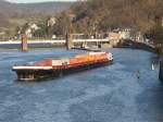Ein Container Schiff in Heidelberg am 02.03.11