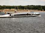 Ausflugsschiff MS MOBY DICK auf dem Wannsee vor dem Strandbad, Sommer 2007