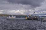 Berliner Verkehrsbetriebe (BVG) Fähre Linie F10 : Wannsee-Kladow

Aufgenommen am 16.04.2017 in Kladow

Die BVG-Fährlinie F10 verbindet das ländliche Alt-Kladow mit dem Ortsteil Wannsee im Südwesten Berlins.

In Berlin gibt es zwei Fährlinien in Berlin die durch Nahverkehr BVG betrieben wird.