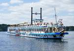Die MS HAVEL QUEEN der Stern und Kreisschiffahrt, hier auf dem Tegeler See, Greenwichpromenade in Berlin -Reinickendorf im Juli 2018.