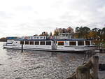 Bad Saarow am Scharmützelsee liegt das Fahrgastschiff Diensdorf am 06. November 2021.