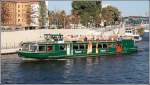 Die MONBIJOU ist eines der vielen Passagierschiffe auf der Spree. Hier ist sie am 22.09.2006 im Berliner Regierungsviertel unterwegs.