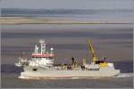 Die 2003 gebaute TACCOLA (IMO 9280213) kommt am 25.05.2011 nach dem Verklappen des Baggergutes wieder Weser aufwrts gefahren. Sie ist 95 m lang, 21 m breit und hat eine GT von 4683. Heimathafen ist Luxemburg (Luxemburg).