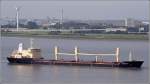 Die 2010 gebaute KARVUNA (IMO 9468619) am 28.07.2011 Weser abwrts fahrend. Sie ist 169 m lang, 22 m breit, hat eine GT von 13.965, eine DWT von 21.108 t. Heimathafen ist Valletta (Malta).
