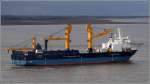 Die OIG GIANT II (IMO 9509970) am 23.01.2012 auslaufend Weser. Sie verfgt ber drei Krne. Zwei knnen je bis zu 360 t tragen, kombiniert besteht eine Krantragfhigkeit von bis zu 700 t. Hinzu kommt noch ein weiterer Kran mit einer Tragfhigkeit von 200 t. Wie an der Heckklappe zu erkennen, ist auch eine RoRo-Verladung mglich.
