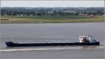 Die 1983 gebaute SIBIRSKIY-2129 (IMO 8100428) fhrt am 23.07.2013 Weser aufwrts. Sie ist 128 m lang, 16 m breit, hat eine GT von 3.415 und eine DWT von 3.052 t. Heimathafen ist St. Petersburg (Russland).