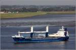 Die 2009 gebaute EENDRACHT (IMO 9512783) am 24.04.2014 auf der Weser Höhe Bremerhaven. Dies Schwergutschiff ist 98 m lang, 16 m breit, hat eine GT/BRZ von 2.981 und eine DWT von 3.384 t. Heimathafen ist Urk (Niederlande).
