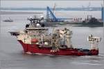 Die 2007 gebaute BOA SUB C (IMO 9275153) fährt am 21.05.2014 Weser aufwärts. Dieser multifunktionale Offshore-Versorger ist 139 m lang, 31 m breit, hat eine GT/BRZ von 16.562 und eine DWT von 12.036 t. Heimathafen ist Valletta (Malta). Früherer Name: BOA DEEP CII.