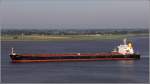 Die 2003 gebaute SEA CHARM (IMO 9252412) fhrt am 22.07.2014 Hhe Bremerhaven Weser aufwrts. Sie ist 225 m lang, 32 m breit, hat einen Tiefgang bis 14 m, eine GT/BRZ von 40.002 und eine DWT von 75.932 t. Heimathafen ist Majuro (Marshall Islands).