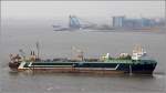 Die 1985 gebaute KL 855 MARGIRIS (IMO 8301187) am 28.02.2015 auf der Weser Hhe Bremerhaven. Die KL 855 MARGIRIS ist der zweitgrte Trawler und Fabrikschiff der Welt. Sie ist 143 m lang, 18 m breit, hat eine GT von 9.499 und eine DWT von 6.200 t. Heimathafen ist Klaipeda (Litauen). Frhere Namen: ABEL TASMAN, KL 749 MARGIRIS ANNELIES ILENA, ATLANTIC STAR, SIBERIAN ENTERPRISE, APOLLO TWO. 