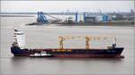 Die 2001 gebaute ESI ANAX (IMO 9214587) am 29.04.2015 auf der Weser Hhe Bremerhaven. Die ist 126,25 m lang und 20,4 m breit, hat eine GT/BRZ von 8.861 und eine DWT von 11.957 t. Heimathafen ist Belize (Belize). Frhere Namen: CEC ANAX, BELUGA INSPIRATION, S: FIGHTER, ONEGO FIGHTER, OXL EMIR, KAMPEN.