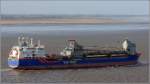 Die 2001 gebaute und 2005 umgebaute NORDNES (IMO 9229910) passiert am 03.02.2016 Bremerhaven. Bei diesem Schiff handelt es sich um ein Flexible Fallpipe Vessel. Damit knnen zur Befestigung von Pipelines, Kabeln, Offshore-Fundamenten u.. Steine durch ein flexibles Rohr in Wassertiefen bis zu 1.200 m punktgenau geschttet werden. Die NORDNES ist 166 m lang und 26 m breit, hat eine GT/BRZ von 18.226 und eine DWT von 26.238 t. Fr den Hauptantrieb steht eine Maschinenleistung von 7.300 kW zur Verfgung. Fr das Positionierungssystem stehen zustzlich 3 Bugstrahlrude mit zusammen 3.900 kW, ein Heckstrahlruder mit 1.000 kW und zwei einziehbare Azimuth-Strahlruder mit je 1.700 kw zur Verfgung. Heimathafen ist Rotterdam (Niederlande). Frhere Namen: ROCKNES, KVITNESS. 
Sehr informativ und anschaulich ist die Seite: www.nordnes.nl/rockinstallation.php