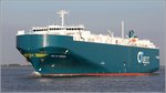 Die 1983 gebaute BALTIC BREEZE (IMO 8312590) ist von Bremerhaven kommend auf dem Weg zum nächsten Hafen auf der Weser unterwegs. Sie ist 164 m lang und 28 m breit, hat eine GT/BRZ von 29.979, eine DWT von 12.466 t und kann 3.242 Fahrzeuge transportieren. Heimathafen ist Singapore. 31.08.2016