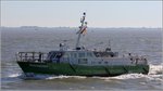 Das Zollboot WESERMÜNDE ist am 31.08.2016 in der Außenweser unterwegs.