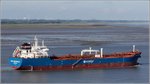 Die 2008 gebaute NORD NIGHTINGALE (IMO 9376816) fährt am 18.09.2016 weseraufwärts. Dieser Chemikalien- und Ölproduktetanker ist 183 m lang und 28 m breit, hat eine GT/BRZ von 24.066 und eine DWT von 38.431 t. Heimathafen ist Singapore.