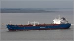 Die 2008 gebaute NORD NIGHTINGALE (IMO 9376816) fährt am 16.09.2016 weseraufwärts. Dieser Chemikalien- und Ölproduktetanker ist 183 m lang und 28 m breit, hat eine GT/BRZ von 24.066 und eine DWT von 38.431 t. Heimathafen ist Singapore.