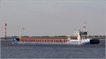 Die 2001 gebaute FEHN CASTLE (IMO 9246267) fährt am 31.08.2016 auf der Außenweser Richtung Nordsee. Sie ist 87 m lang und 11,39 m breit, hat eine GT von 1.723 und eine DWT von 2.250 t. Heimathafen ist St. John's (Antigua and Barbuda). Früherer Name: SEA THAMES.
