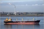 Die 1998 gebaute TZAREVETZ (IMO 9145229) fährt am 30.10.2016 Höhe Bremerhaven weserabwärts. Dieser Bulker ist 168,31 m lang und 25 m breit, hat eine GT/BRZ von 13.965 und eine DWT von 21.470 t. Heimathafen ist Valletta (Malta).