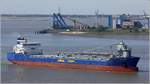 Die 2009 gebaute BULKNES (IMO 9384370) fährt am 02.06.2017 Höhe Bremerhaven weserabwärts. Dieser selbstentladende Bulker ist 175,60 m alng und 26,24 m breit, hat eine GT/BRZ von 20.312 und eine DWT von 33.171 t. Heimathafen ist St. John's (Antigua and Barbuda).