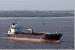 Die 2007 gebaute SEASPRAT (IMO 9380477) kommt am 09.10.2017 weserabwärts. Sie ist 188,18 m lang und 32.23 m breit, hat eine GT/BRZ von 26.548 und eine DWT von 40.597 t. Heimathafen ist Bremen.