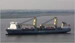 Die 2010 gebaute SVENJA (IMO 9458901) steuert am 22-01.2019 Bremerhaven an. Dieses Schwergutschiff ist 160,6 m lang und 27,8 m breit, hat eine GT/BRZ von 15.026 und eine DWT von 12.975 t. Sei könnte auch 971 TEU transportieren. Die beiden Krane haben eine Tragfähigkeit von je 1.000 t. Heimathafen ist Hamburg.