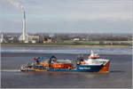 Die 2014 gebaute NEXUS (IMO 9715505) fährt in Höhe Bremerhaven weserabwärts. Dieser Kabelleger ist 122,68 m lang und 27,49 m breit, hat eine GT/BRZ von 9.675 und eine DWT von 6.578 t. Heimathafen ist Rotterdam (Niederlande). 01.04.2020
