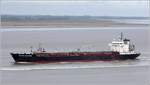 Die 2005 gebaute SEYCHELLES PIONEER (IMO 9255517) ist auf der Weser Höhe Bremerhaven in Richtung Bremen unterwegs. Dieser Tanker ist 184,96 m lang und 28 m breit, hat eine GT von 22.346 und eine DWT von 37.500 t. Heimathafen ist Port Victoria (Seychellen). 30.04.2020