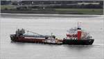 Die 1982 gebaute CSL ELBE (IMO 8001024) fährt Höhe Bremerhaven weseraufwärts. Dieser selbstentladende Bulk Carrier hat eine Länge von 117,7 m und eine Breite von 20,54 m. Die GT/BRZ beträgt 6.944 und die DWT 10.110 t. Heimathafen ist Valletta (Malta). Früherer Name: TELNES. Die WESERLOTSE ist zum Lotsenwechsel längsseits gegangen. 27.08.2020