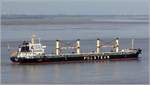 Die 2008 gebaute PODLASIE (IMO 9346811) fährt Höhe Bremerhaven weserabwärts. Dieser Bulker ist 189,98 m lang und 28,57 m breit, hat eine GT/BRZ von 24.109 und eine DWT von 38.981 t. Heimathafen ist Nassau (Bahamas). 25.08.2020