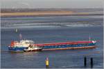 Die 2020 gebaut ASTROL-1 (IMO 9906544) fährt Höhe Bremerhaven weserabwärts. Sie ist 141 m lang und 16,90 m breit, hat eine GT/BRZ von 6.305 und eine DWT von 8.126 t. Heimathafen ist Taganrog (Russland). Die WESERLOTSE ist zum Lotsenwechsel längsseits gegangen. 16.04.2021