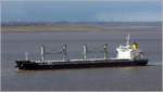 Die 2011 gebaute CIELO DI SAN FRANCISCO (IMO 9585663) fährt Höhe Bremerhaven weseraufwärts. Dieser Bulker ist 182,3 m lang und 27,8 m breit, hat eine GT/BRZ von 23.758 und eine DWT von 37.056 t. Heimathafen ist Cagliari (Italien). 14.04.2021